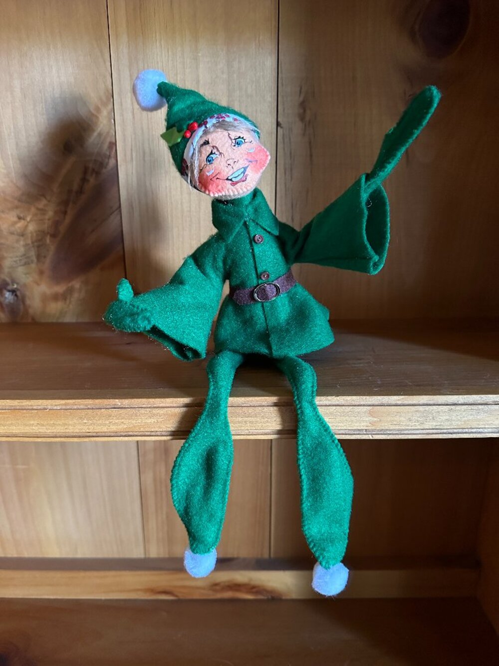 Collectible Annalee Green 2017 Posable Mischievous Elf 17 inches
